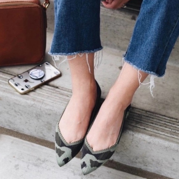 Rothy's The Point Olive Camo Pointed Toe Slip-On Flat Shoes Size 9.5 - Picture 2 of 16